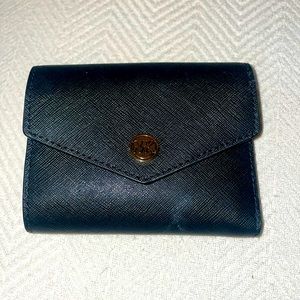 MICHAEL KORS JET SET TRAVEL MEDIUM FLAP BIFOLD WALLET BLACK
